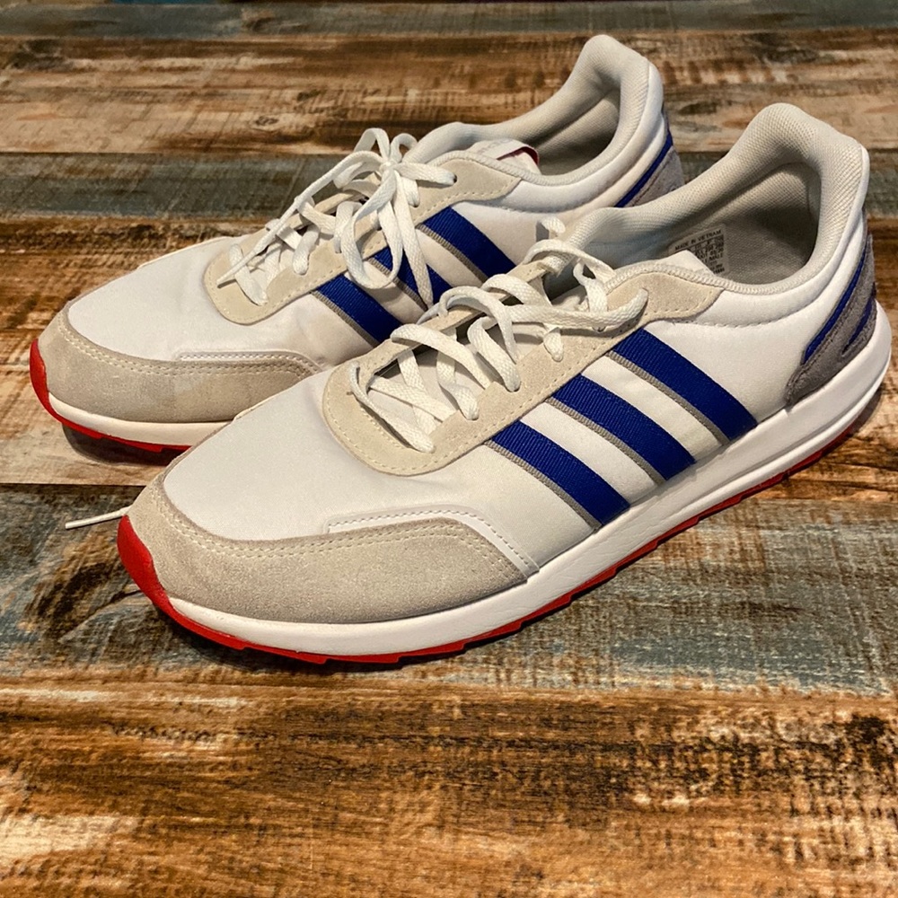 Adidas Men’s retrorunner running